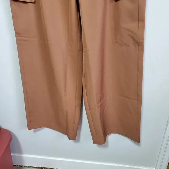 Athleta Tan Wide Leg Cargo Pants - Picture 7 of 16